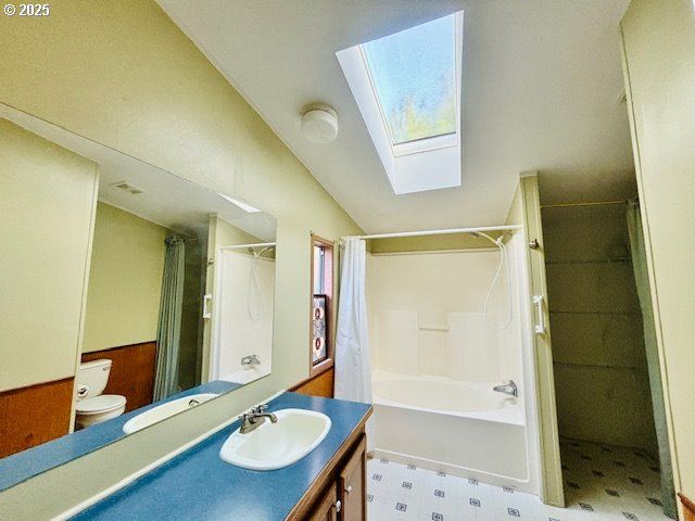 179 OUTER Dr, Florence, OR 97439