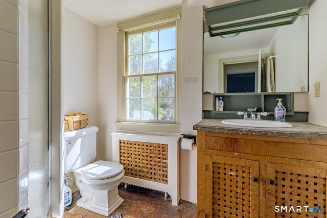 700 Watertown Road, Middlebury, CT 06762