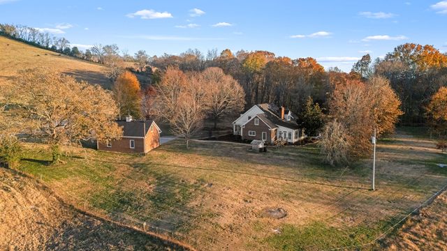 60 Groce Rd, Fayetteville, TN 37334