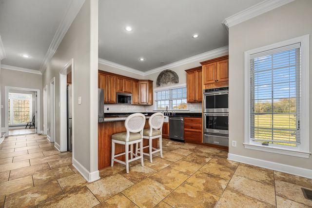 60 Groce Rd, Fayetteville, TN 37334