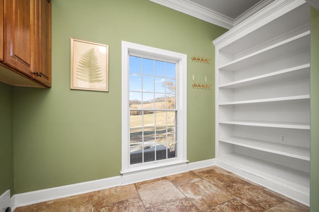 60 Groce Rd, Fayetteville, TN 37334