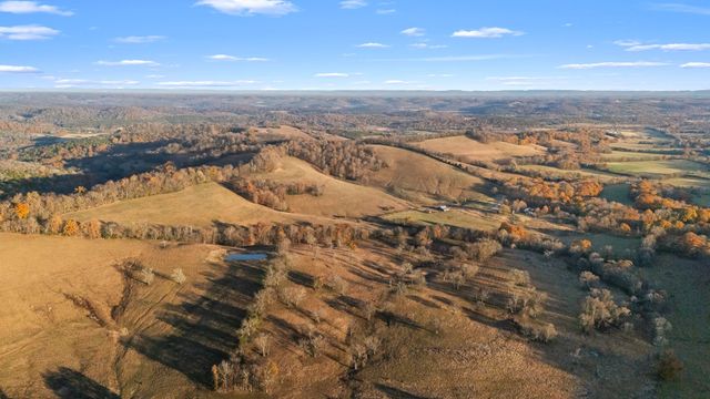 60 Groce Rd, Fayetteville, TN 37334