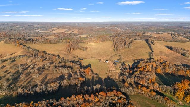 60 Groce Rd, Fayetteville, TN 37334