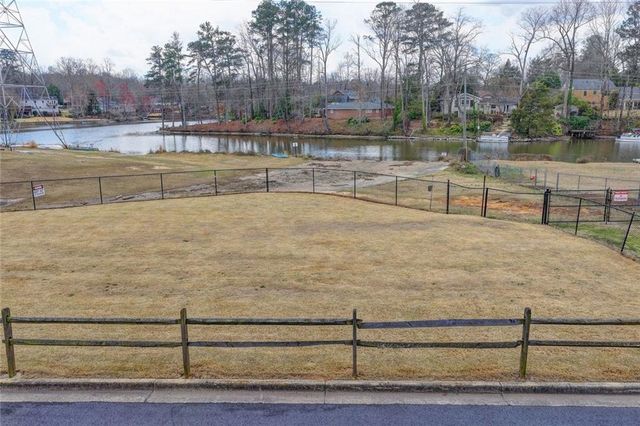 2176 Brendon Drive, Atlanta, GA 30338