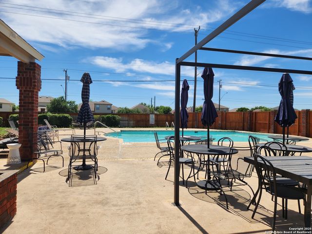 9140 Timber Path Unit 2204, San Antonio, TX 78250