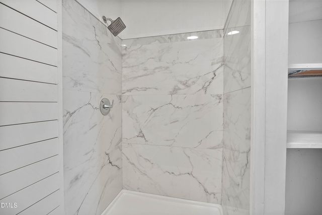 310 E E Street, Erwin, NC 28339