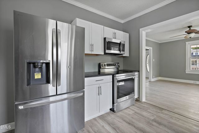 310 E E Street, Erwin, NC 28339