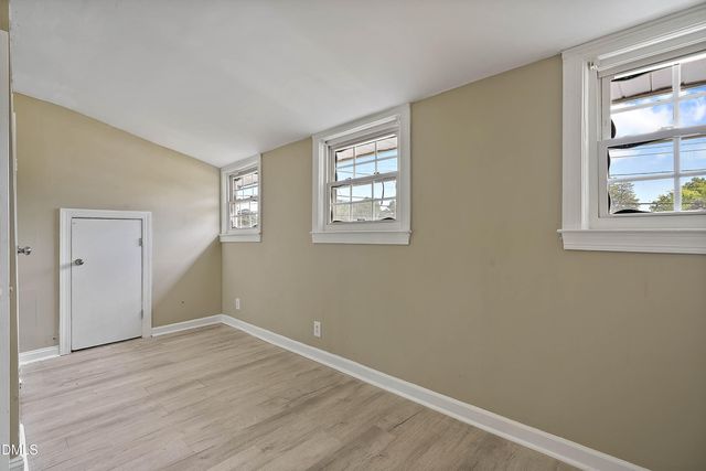 310 E E Street, Erwin, NC 28339