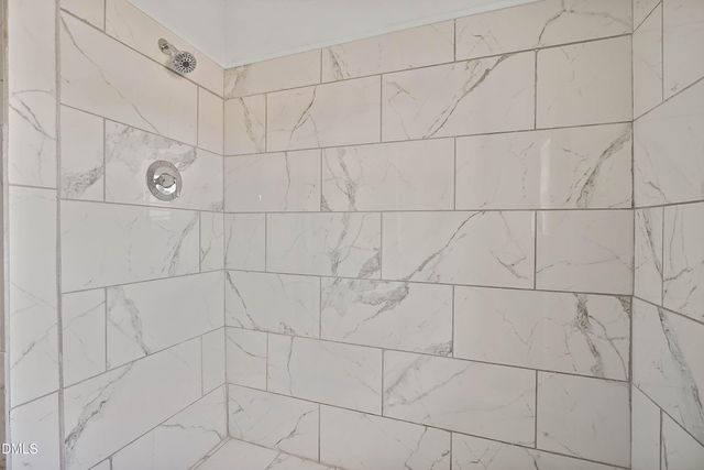 310 E E Street, Erwin, NC 28339