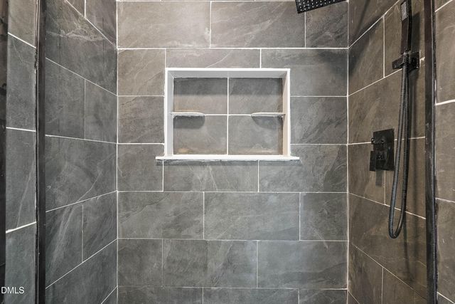 310 E E Street, Erwin, NC 28339