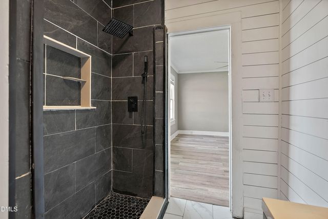 310 E E Street, Erwin, NC 28339