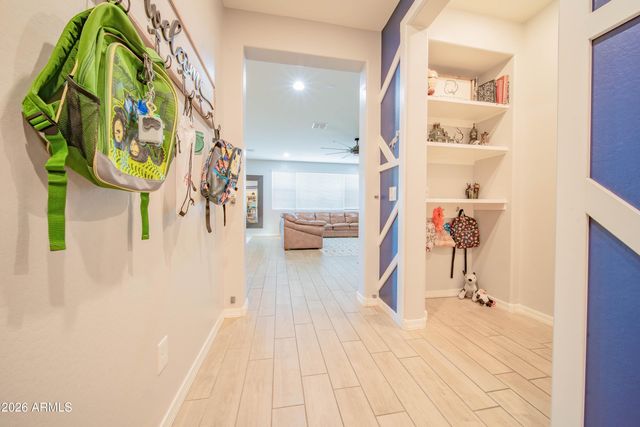 19640 W PINCHOT Drive, Buckeye, AZ 85396