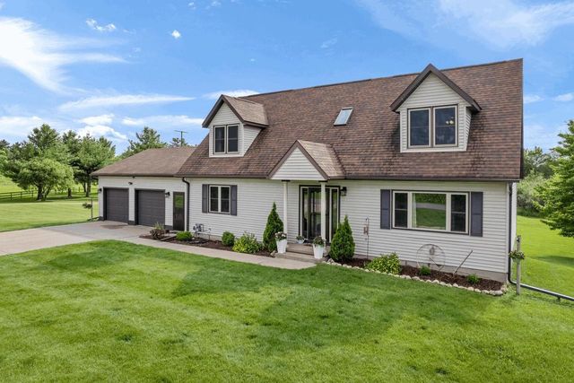 10222 Emerson Road, Tomah, WI 54660