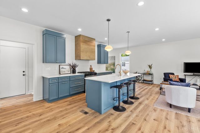 3730 Simpson Avenue, Fairfax, OH 45227