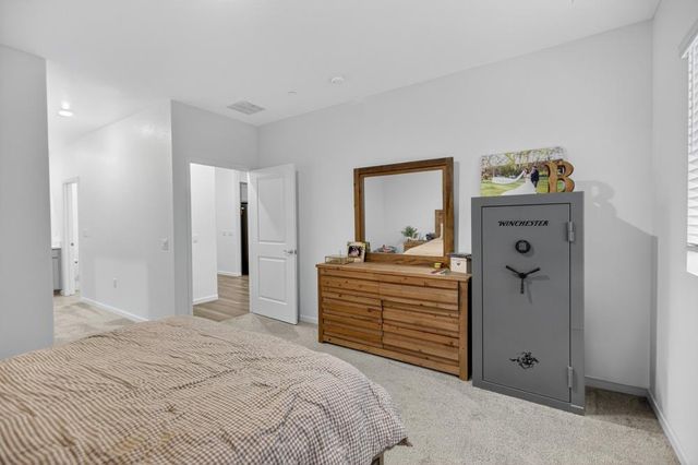 2036 Bacall Ct, Olivehurst, CA 95961