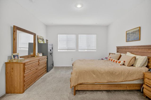 2036 Bacall Ct, Olivehurst, CA 95961