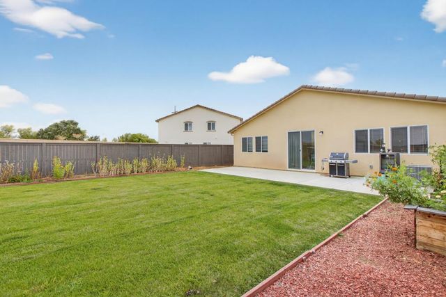 2036 Bacall Ct, Olivehurst, CA 95961