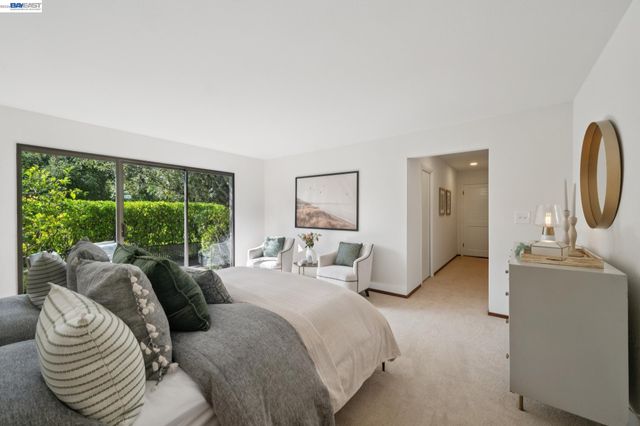 68 LAMBETH SQ, Moraga, CA 94556