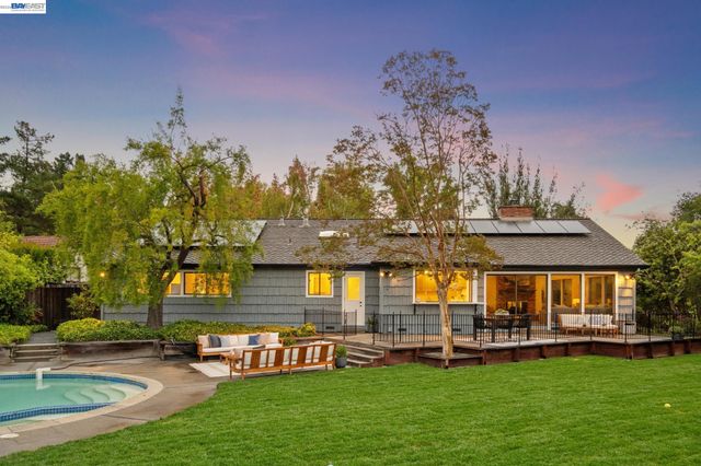 68 LAMBETH SQ, Moraga, CA 94556