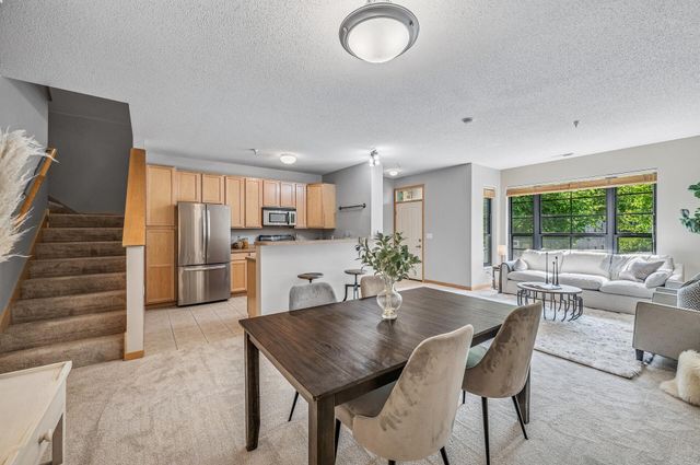 820 Emerald Street 110, Saint Paul, MN 55114