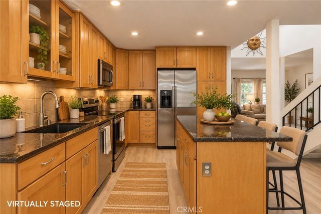 10161 Larwin Avenue 3, Chatsworth, CA 91311