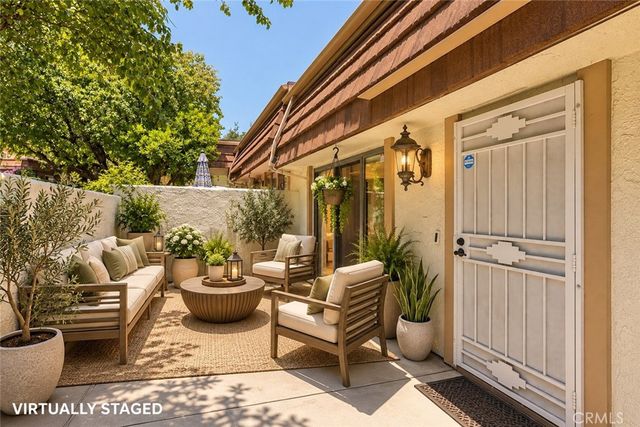 10161 Larwin Avenue 3, Chatsworth, CA 91311