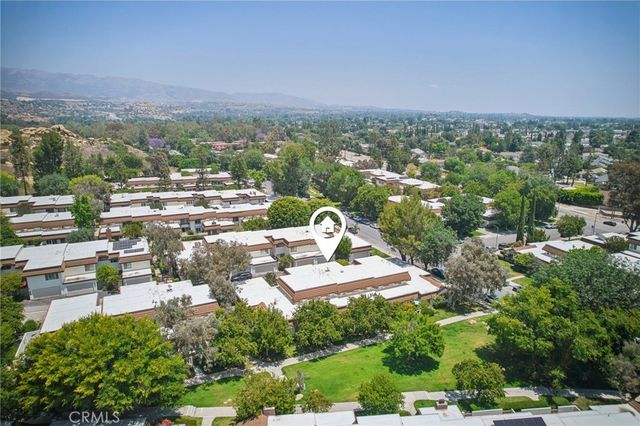 10161 Larwin Avenue 3, Chatsworth, CA 91311