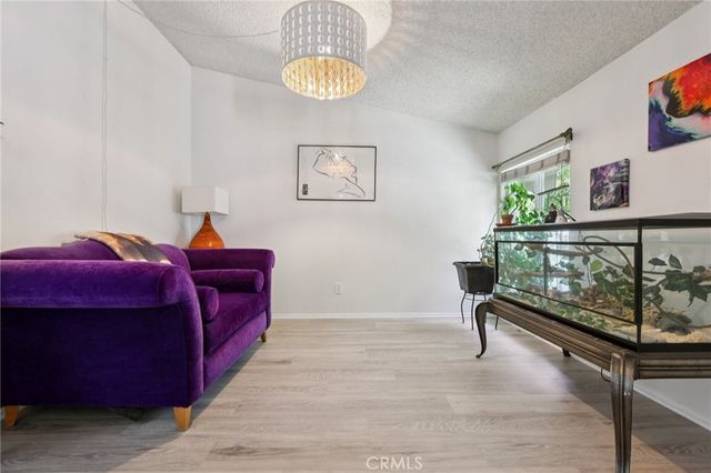10161 Larwin Avenue 3, Chatsworth, CA 91311