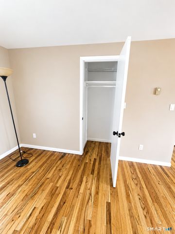 244 Peat Meadow Road, New Haven, CT 06513