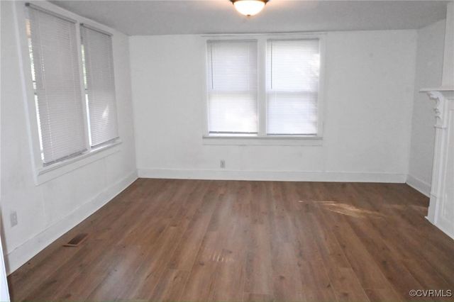 5667 Buckley Hall Rd, Cobbs Creek, VA 23056