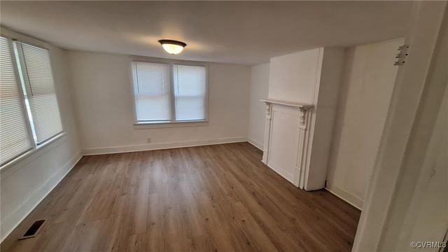 5667 Buckley Hall Rd, Cobbs Creek, VA 23056