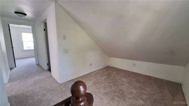 5667 Buckley Hall Rd, Cobbs Creek, VA 23056