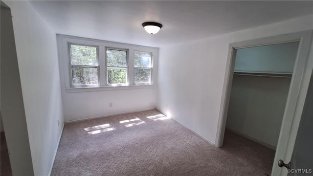 5667 Buckley Hall Rd, Cobbs Creek, VA 23056