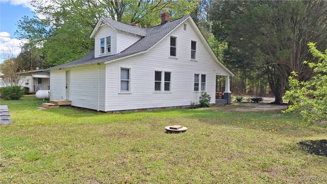 5667 Buckley Hall Rd, Cobbs Creek, VA 23056