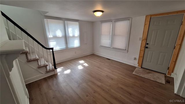 5667 Buckley Hall Rd, Cobbs Creek, VA 23056