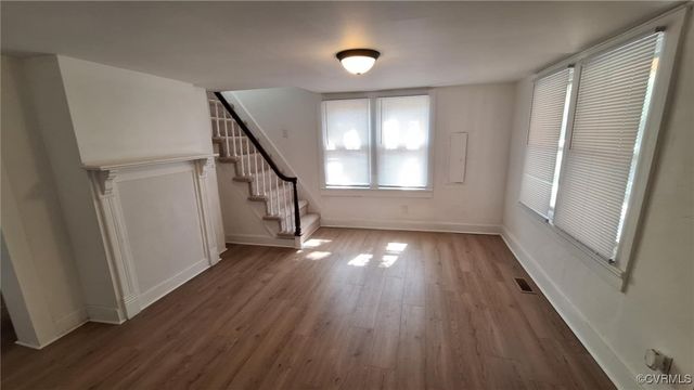 5667 Buckley Hall Rd, Cobbs Creek, VA 23056