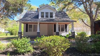 5667 Buckley Hall Rd, Cobbs Creek, VA 23056