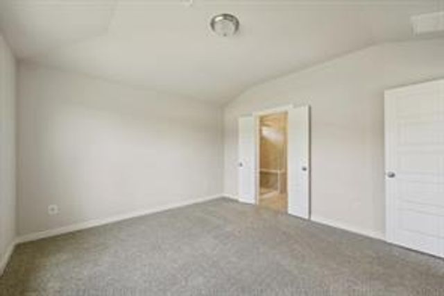 1913 Oregon White Oak Dr, Conroe, TX 77304