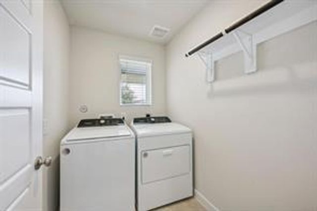 1913 Oregon White Oak Dr, Conroe, TX 77304