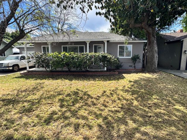 3054 Princeton Ave, Stockton, CA 95204
