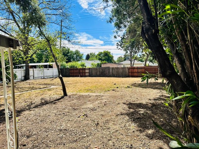 3054 Princeton Ave, Stockton, CA 95204