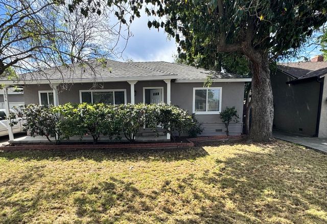 3054 Princeton Ave, Stockton, CA 95204