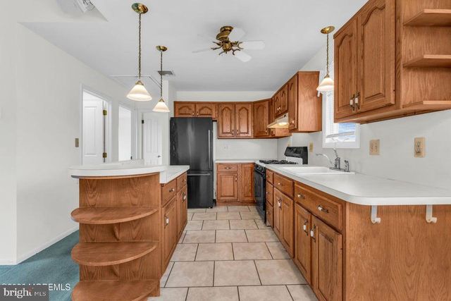 13 TOBAGO AVE, Toms River, NJ 08753