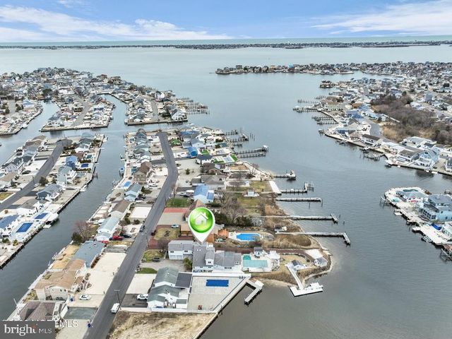 13 TOBAGO AVE, Toms River, NJ 08753