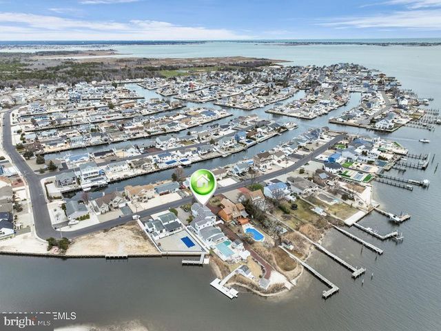 13 TOBAGO AVE, Toms River, NJ 08753