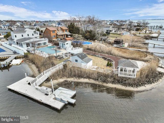 13 TOBAGO AVE, Toms River, NJ 08753