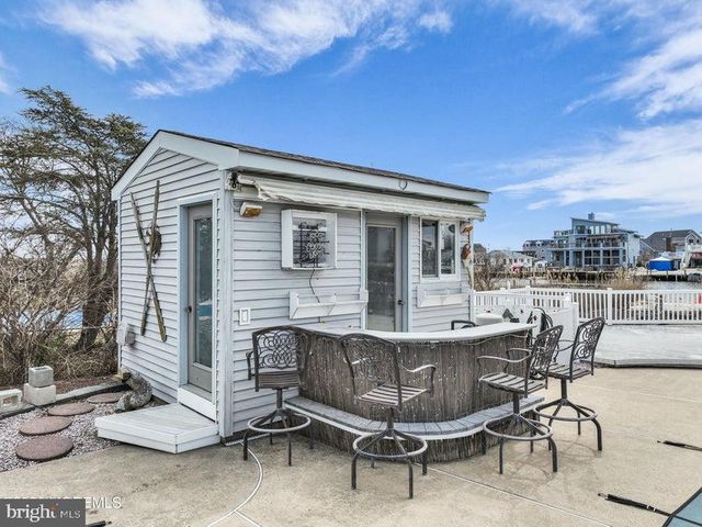 13 TOBAGO AVE, Toms River, NJ 08753