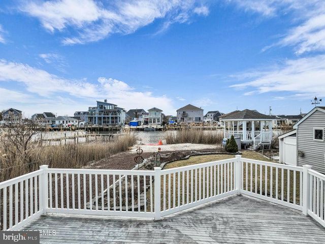 13 TOBAGO AVE, Toms River, NJ 08753