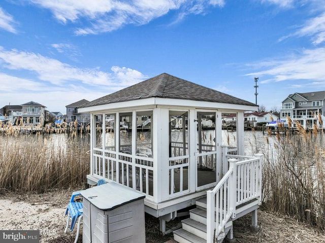 13 TOBAGO AVE, Toms River, NJ 08753