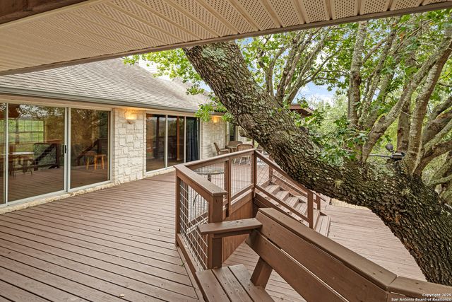 1258 River Bluff, Pipe Creek, TX 78063